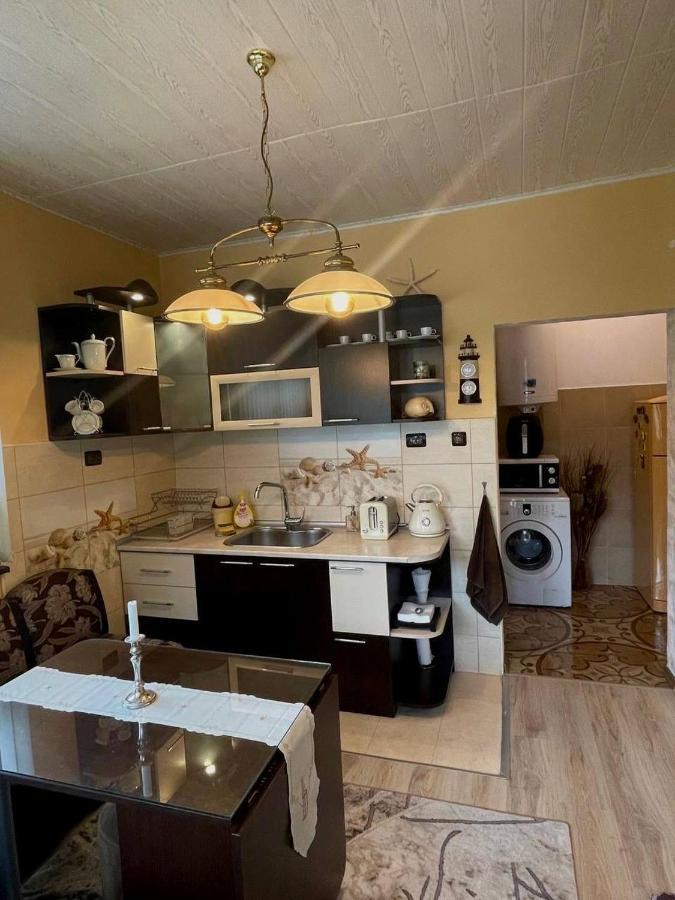 Z-Apartment In Trjavna Kültér fotó